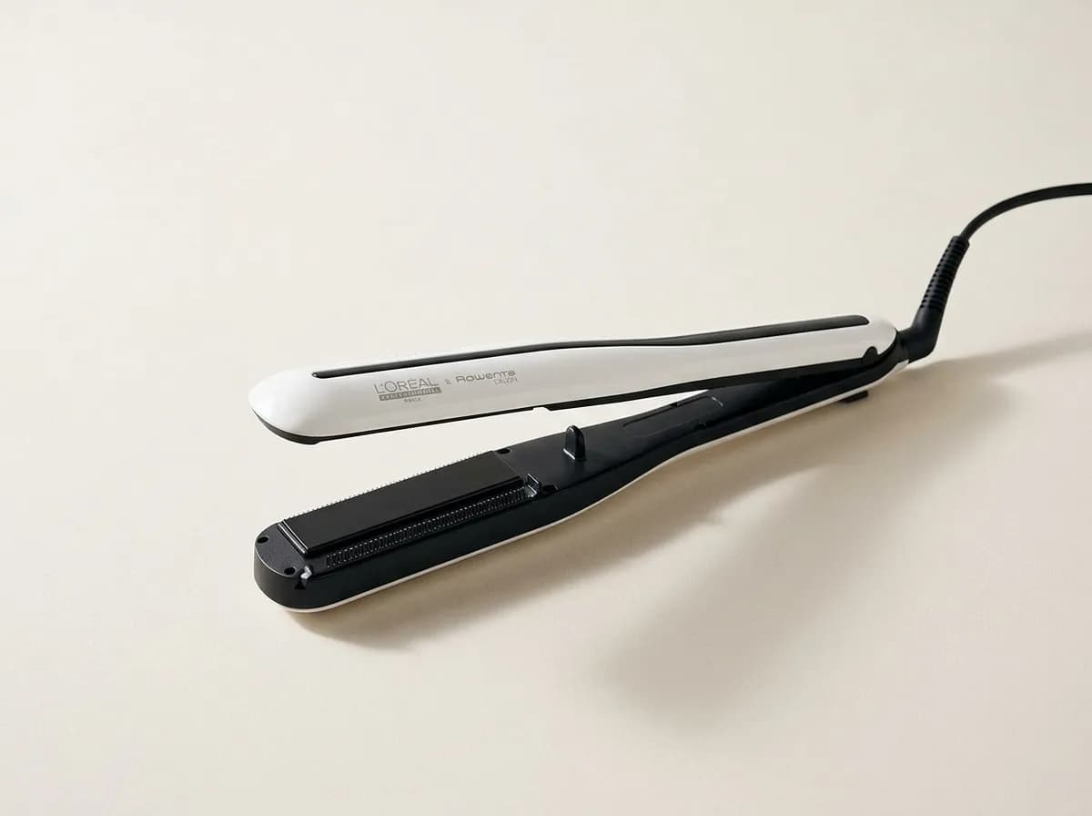 Lisseur vapeur L'Oréal Professionnel SteamPod 3, blanc et noir